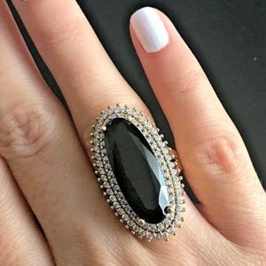 Gorgeous onyx ring